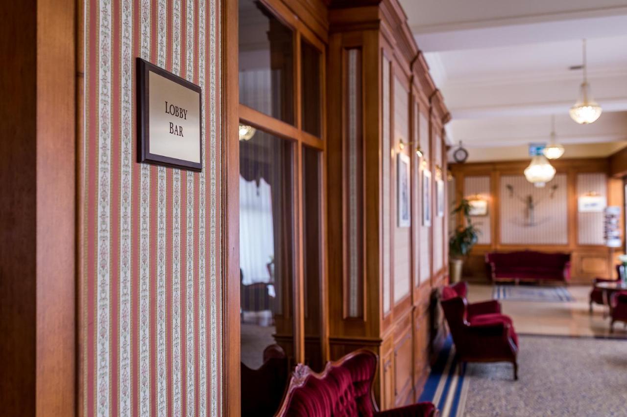 Hotel Nowy Dwor W Zaczerniu Rzeszów Extérieur photo
