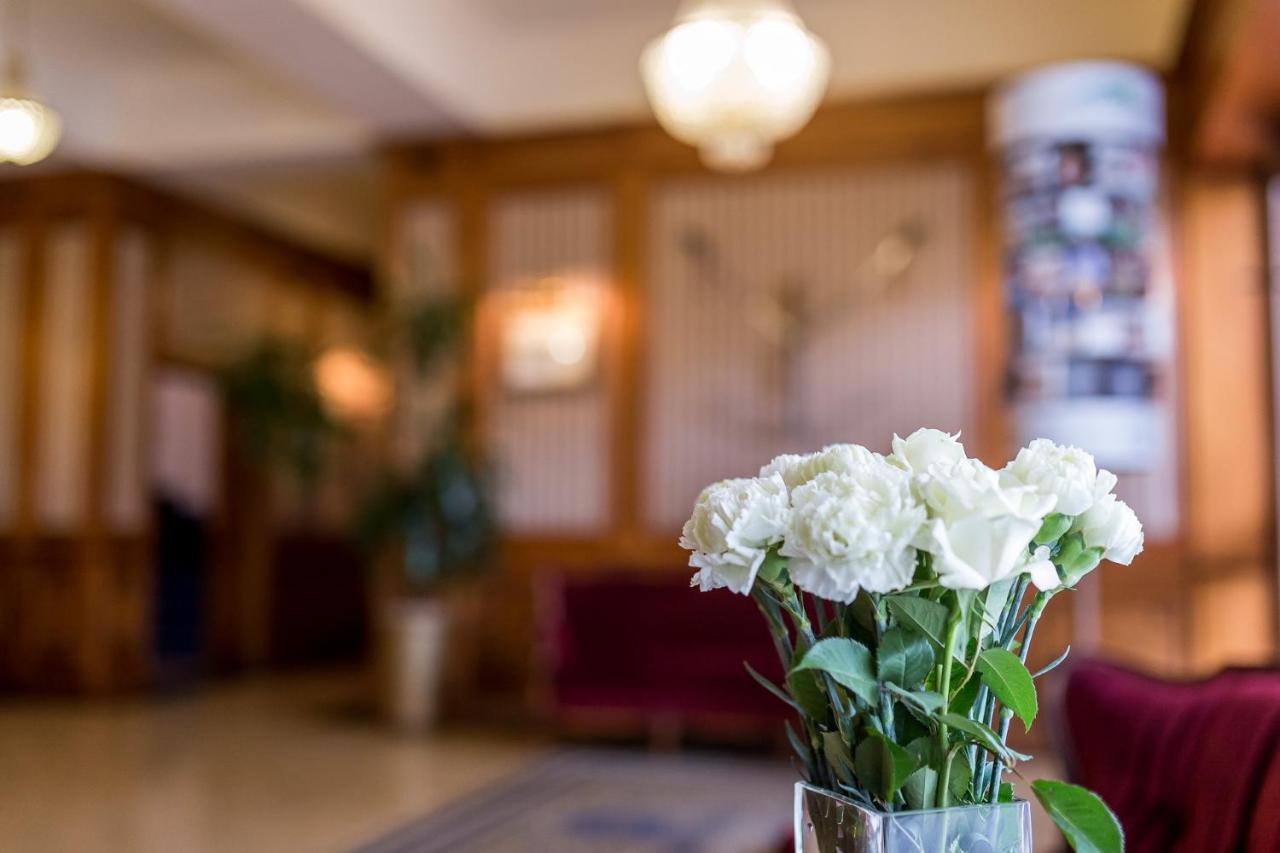 Hotel Nowy Dwor W Zaczerniu Rzeszów Extérieur photo